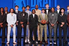 勇士队新星库明加加盟签约，助力球队冲击冠军展望